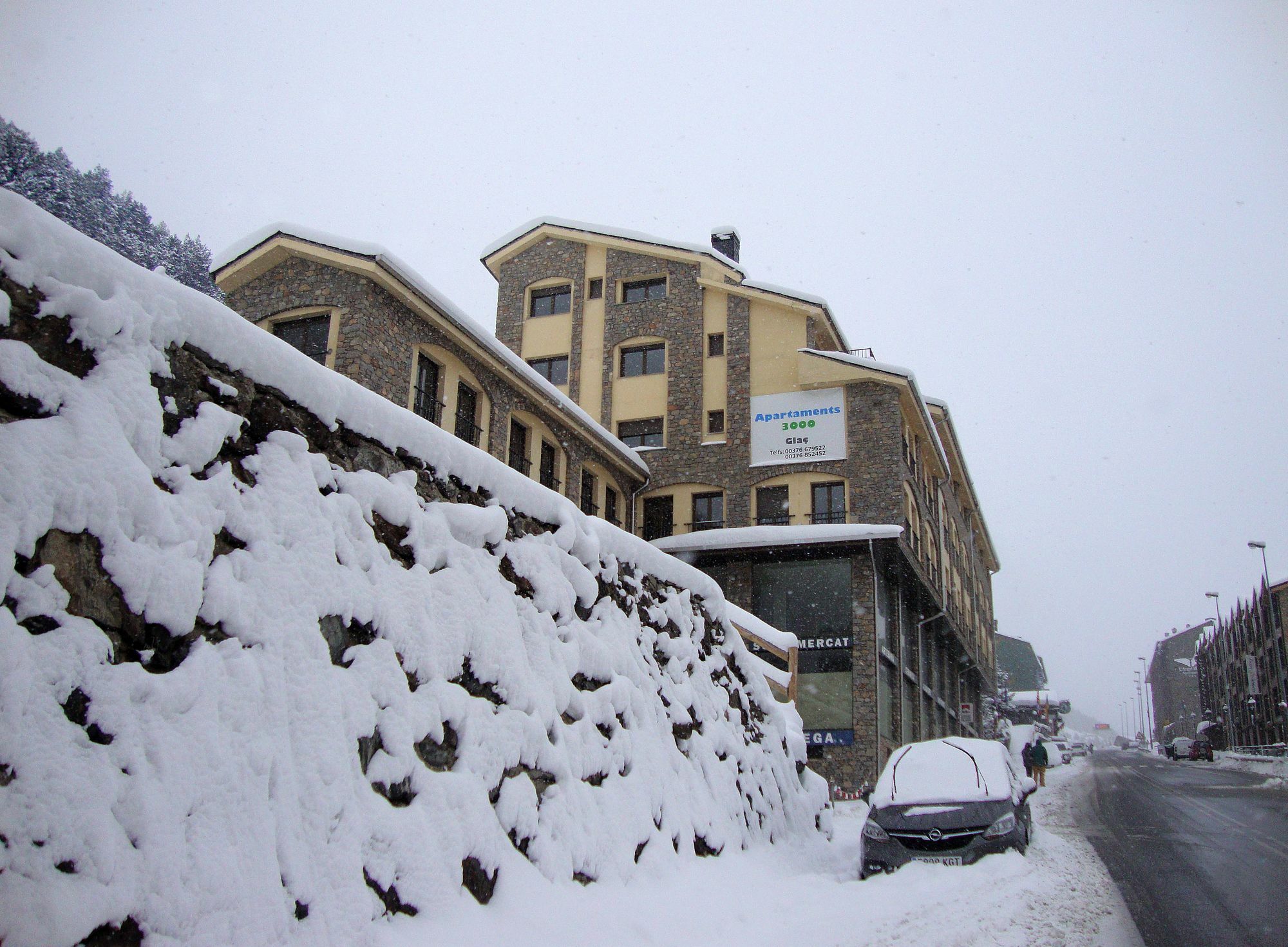 Apartamentos Glac Soldeu 3000 Bordes d'Envalira ภายนอก รูปภาพ